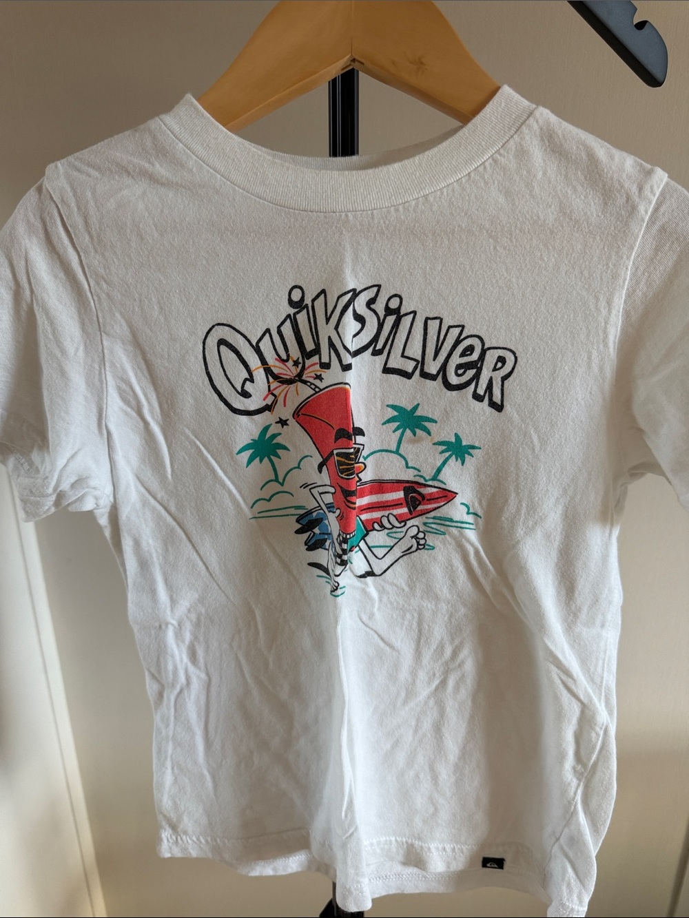 Quiksilver Boys White Surf Graphic T-Shirt Size M (6)